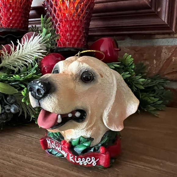 Vintage Labrador Retriever
Christmas Ornament Holiday
Kisses - Picture 5 of 6